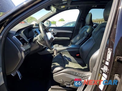 Zdjęcie 7 z 13 samochodu: 2019 VOLVO XC90 T6 R-DESIGN VIN:YV4A22PM9K1440814 - miniatura