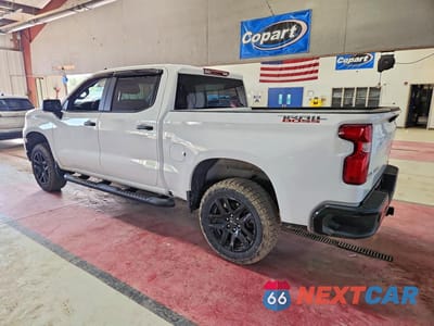 Drugie zdjęcie samochodu z przodu: 2025 CHEVROLET SILVERADO K1500 TRAIL BOSS CUSTOM VIN:3GCUKCED5SG152413 - miniatura