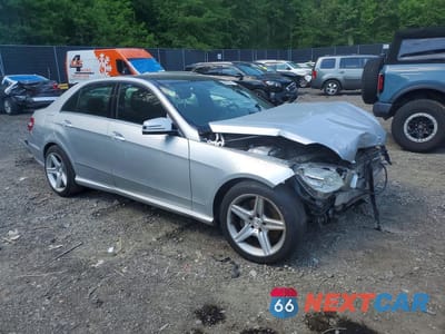 Czwarte zdjęcie samochodu z boku: 2011 MERCEDES-BENZ E 550 4MATIC VIN:WDDHF9AB0BA447856 - miniatura