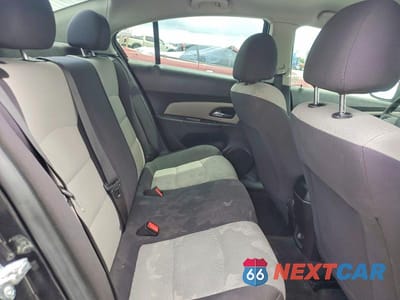 Zdjęcie 10 z 12 samochodu: 2015 CHEVROLET CRUZE LS VIN:1G1PA5SH7F7213337 - miniatura