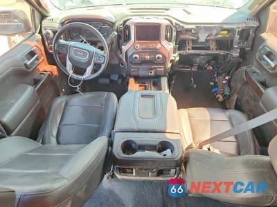 Zdjęcie 8 z 13 samochodu: 2021 GMC SIERRA K1500 SLT VIN:3GTU9DET6MG211593 - miniatura