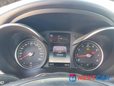 Zdjęcie 9 z 13 samochodu: 2018 MERCEDES-BENZ GLC 300 4MATIC VIN:WDC0G4KB2JV085973 - miniatura