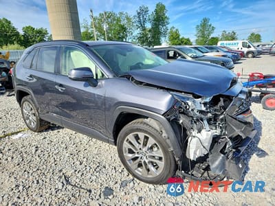 Czwarte zdjęcie samochodu z boku: 2021 TOYOTA RAV4 LIMITED VIN:JTMN1RFV8MD077482 - miniatura