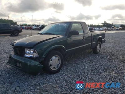2002 GMC SONOMA 1GTCS195828178707 - główne zdjęcie licytacji z USA - miniatura