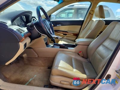 Zdjęcie 7 z 12 samochodu: 2011 HONDA ACCORD EXL VIN:1HGCP3F87BA800106 - miniatura