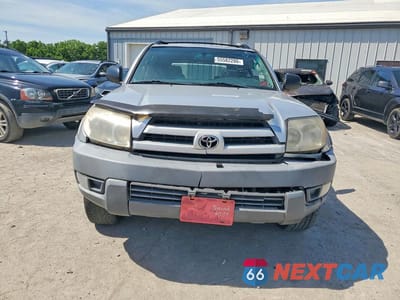 Piąte zdjęcie samochodu w środku: 2003 TOYOTA 4RUNNER SR5 VIN:JTEBU14R230010072 - miniatura