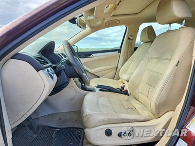 Zdjęcie 7 z 12 samochodu: 2013 VOLKSWAGEN PASSAT VIN:1VWBP7A30DC017825 - miniatura