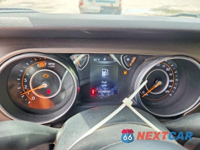 Zdjęcie 9 z 14 samochodu: 2018 JEEP WRANGLER UNLIMITED SPORT VIN:1C4HJXDN7JW197309 - miniatura
