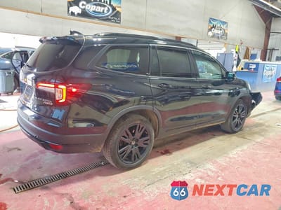 Trzecie zdjęcie samochodu z tyłu: 2022 HONDA PILOT BLACK VIN:5FNYF6H72NB006929 - miniatura