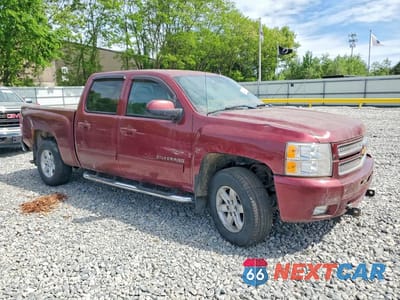 Czwarte zdjęcie samochodu z boku: 2013 CHEVROLET SILVERADO K1500 LTZ VIN:3GCPKTE71DG230101 - miniatura
