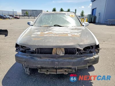 Piąte zdjęcie samochodu w środku: 2001 NISSAN ALTIMA XE VIN:1N4DL01D41C146675 - miniatura