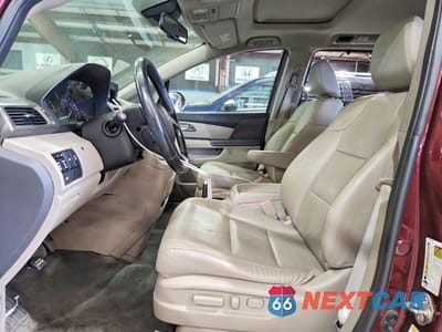 Zdjęcie 7 z 13 samochodu: 2016 HONDA ODYSSEY EXL VIN:5FNRL5H6XGB122655 - miniatura