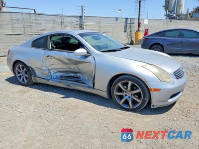 Czwarte zdjęcie samochodu z boku: 2004 INFINITI G35 BASE VIN:JNKCV54E64M802485 - miniatura