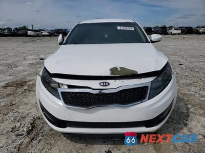 Piąte zdjęcie samochodu w środku: 2012 KIA OPTIMA X VIN:5XXGN4A70CG031559 - miniatura