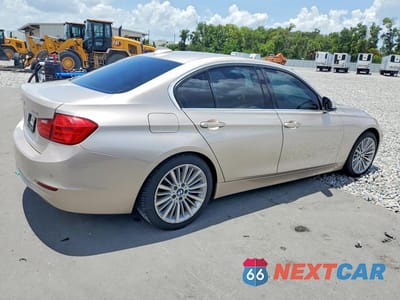 Trzecie zdjęcie samochodu z tyłu: 2013 BMW 328 XI VIN:WBA3B3C50DF535281 - miniatura