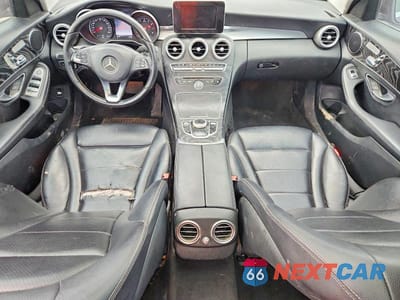 Zdjęcie 8 z 12 samochodu: 2017 MERCEDES-BENZ C 300 VIN:WDDWF4JB9HR234618 - miniatura