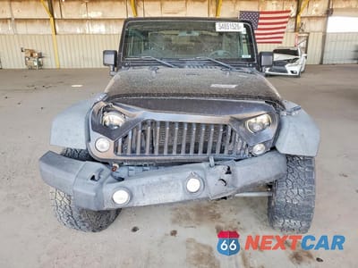 Piąte zdjęcie samochodu w środku: 2015 JEEP WRANGLER SPORT VIN:1C4AJWAG7FL508490 - miniatura