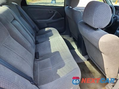 Zdjęcie 10 z 12 samochodu: 2000 TOYOTA CAMRY LE VIN:4T1BG22K9YU008581 - miniatura