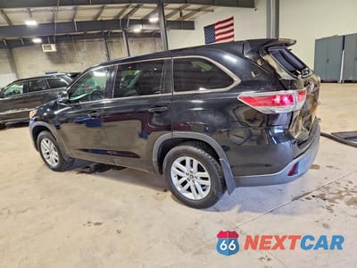 Drugie zdjęcie samochodu z przodu: 2016 TOYOTA HIGHLANDER LE VIN:5TDBKRFH3GS228666 - miniatura