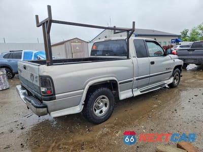 Trzecie zdjęcie samochodu z tyłu: 1999 DODGE RAM 1500 VIN:1B7HC13Y7XJ557140 - miniatura