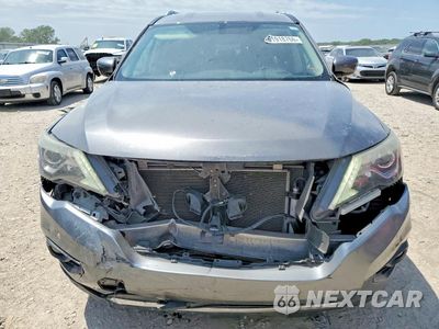 Piąte zdjęcie samochodu w środku: 2018 NISSAN PATHFINDER SV VIN:5N1DR2MN4JC638174 - miniatura
