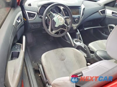 Zdjęcie 8 z 12 samochodu: 2012 HYUNDAI VELOSTER BASE VIN:KMHTC6AD8CU029828 - miniatura