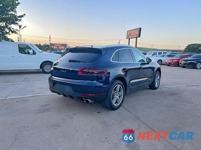 Czwarte zdjęcie samochodu z boku: 2018 PORSCHE MACAN S VIN:WP1AB2A5XJLB34419 - miniatura