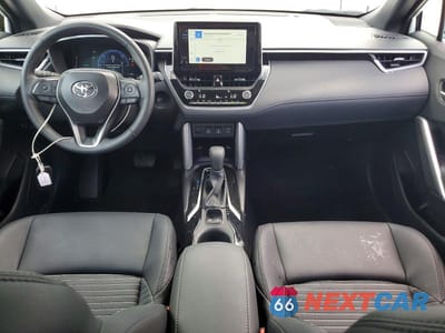 Zdjęcie 8 z 14 samochodu: 2025 TOYOTA COROLLA CROSS HYBRID XSE VIN:7MUFBABG4SV086441 - miniatura