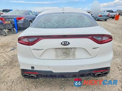 Zdjęcie 6 z 13 samochodu: 2019 KIA STINGER GT2 VIN:KNAE55LC6K6061604 - miniatura