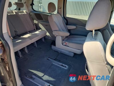 Zdjęcie 11 z 14 samochodu: 2012 KIA SEDONA LX VIN:KNDMG4C78C6488578 - miniatura