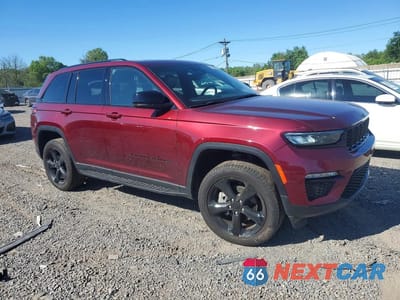 Czwarte zdjęcie samochodu z boku: 2024 JEEP GRAND CHEROKEE LIMITED VIN:1C4RJHBG9RC217670 - miniatura