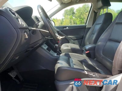 Zdjęcie 7 z 14 samochodu: 2014 VOLKSWAGEN TIGUAN S VIN:WVGBV3AX8EW618206 - miniatura