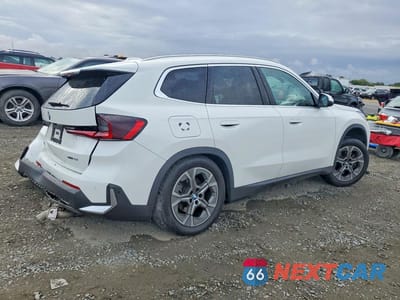 Trzecie zdjęcie samochodu z tyłu: 2023 BMW X1 XDRIVE28I VIN:WBX73EF0XP5Y21522 - miniatura