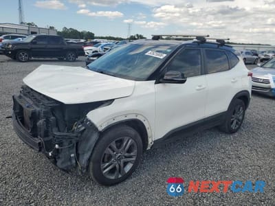2021 KIA SELTOS S KNDEU2AA2M7205393 - główne zdjęcie licytacji z USA - miniatura