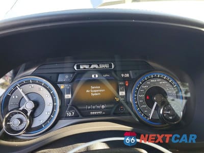 Zdjęcie 9 z 13 samochodu: 2021 RAM 1500 LIMITED VIN:1C6SRFHT2MN675235 - miniatura