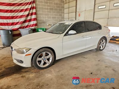 2015 BMW 320 I XDRIVE WBA3C3G57FNS74909 - główne zdjęcie licytacji z USA - miniatura