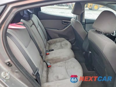 Zdjęcie 10 z 12 samochodu: 2013 HYUNDAI ELANTRA GLS VIN:5NPDH4AE6DH154278 - miniatura