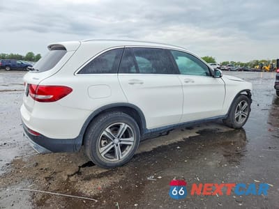Trzecie zdjęcie samochodu z tyłu: 2017 MERCEDES-BENZ GLC 300 4MATIC VIN:WDC0G4KBXHF165347 - miniatura