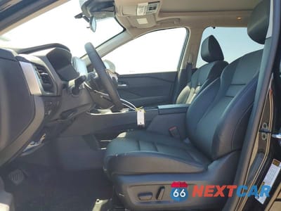 Zdjęcie 7 z 14 samochodu: 2025 NISSAN ROGUE SV VIN:5N1BT3BA6SC826582 - miniatura