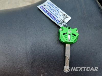 Zdjęcie 8 z 9 samochodu: 2024 KAWASAKI EX650 P VIN:ML5EXEP16RDAB7056 - miniatura