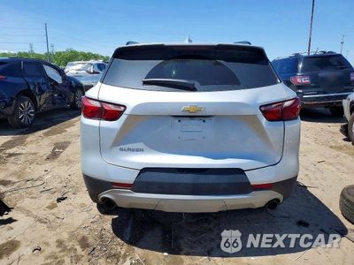 Zdjęcie 6 z 13 samochodu: 2021 CHEVROLET BLAZER 2LT VIN:3GNKBCR41MS511295 - miniatura