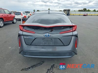 Zdjęcie 6 z 13 samochodu: 2017 TOYOTA PRIUS PRIME PREMIUM VIN:JTDKARFP2H3028780 - miniatura