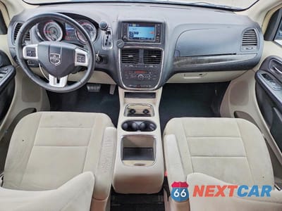 Zdjęcie 8 z 13 samochodu: 2014 DODGE GRAND CARAVAN SXT VIN:2C4RDGCG9ER400651 - miniatura