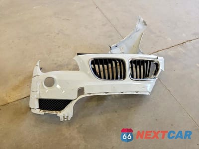 Zdjęcie 12 z 13 samochodu: 2015 BMW X1 SDRIVE28I VIN:WBAVM1C54FVW57108 - miniatura
