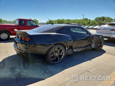 Trzecie zdjęcie samochodu z tyłu: 2010 CHEVROLET CAMARO SS VIN:2G1FT1EW8A9193728 - miniatura