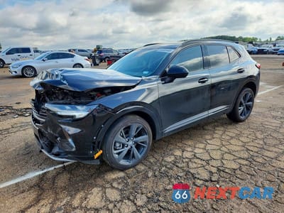 2022 BUICK ENVISION ESSENCE LRBFZNR49ND071764 - główne zdjęcie licytacji z USA - miniatura