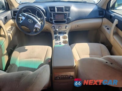 Zdjęcie 8 z 14 samochodu: 2013 TOYOTA HIGHLANDER BASE VIN:5TDZA3EH5DS033924 - miniatura