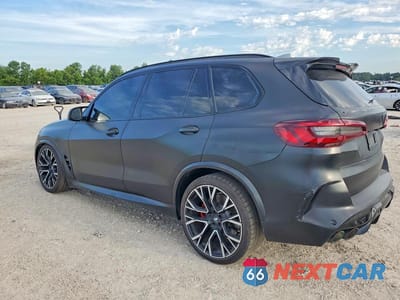 Drugie zdjęcie samochodu z przodu: 2022 BMW X5 M VIN:5YMJU0C02N9L56562 - miniatura
