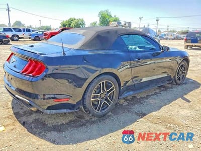Trzecie zdjęcie samochodu z tyłu: 2020 FORD MUSTANG VIN:1FATP8UH1L5137419 - miniatura