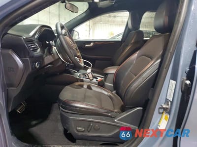 Zdjęcie 7 z 13 samochodu: 2024 FORD ESCAPE ST LINE VIN:1FMCU9MNXRUA77679 - miniatura